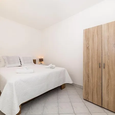 Gorica Apartment Razanj